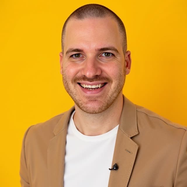 Dennis Schmolz, unabhängiger Spezialmakler für Immobilienrisiken